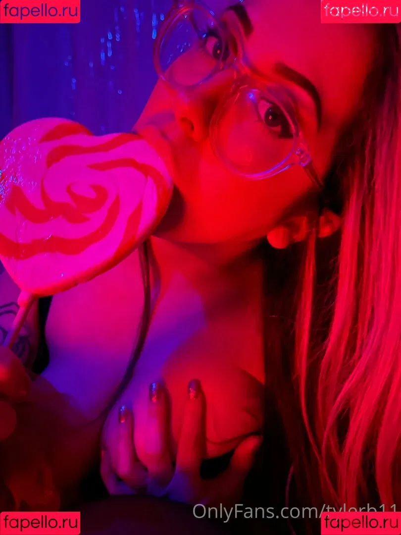 taeblevins Onlyfans Photo Gallery 