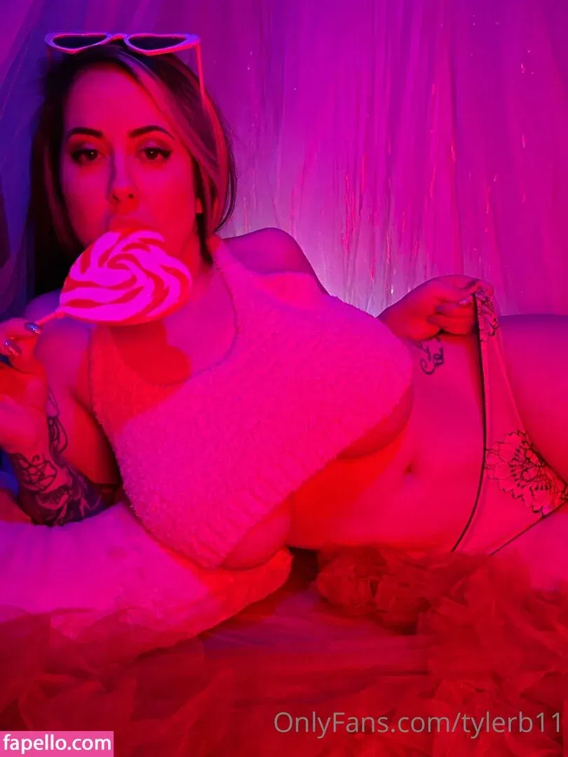 taeblevins Onlyfans Photo Gallery 