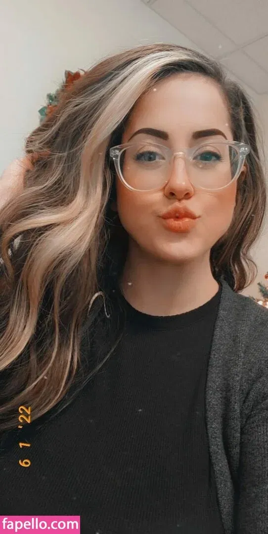 taeblevins Onlyfans Photo Gallery 