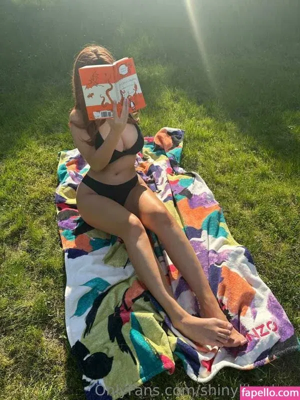 Shinylikeclara Onlyfans Photo Gallery 