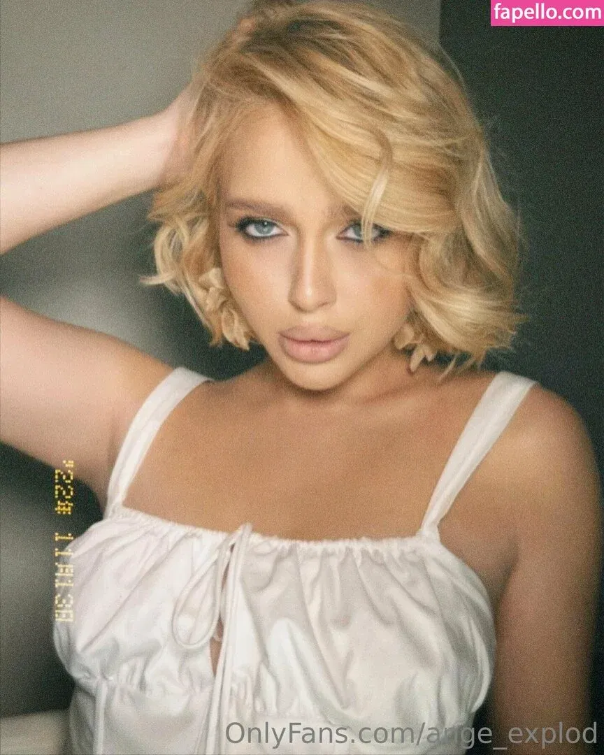 angie_explod Onlyfans Photo Gallery 