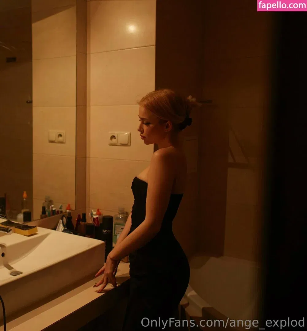 angie_explod Onlyfans Photo Gallery 