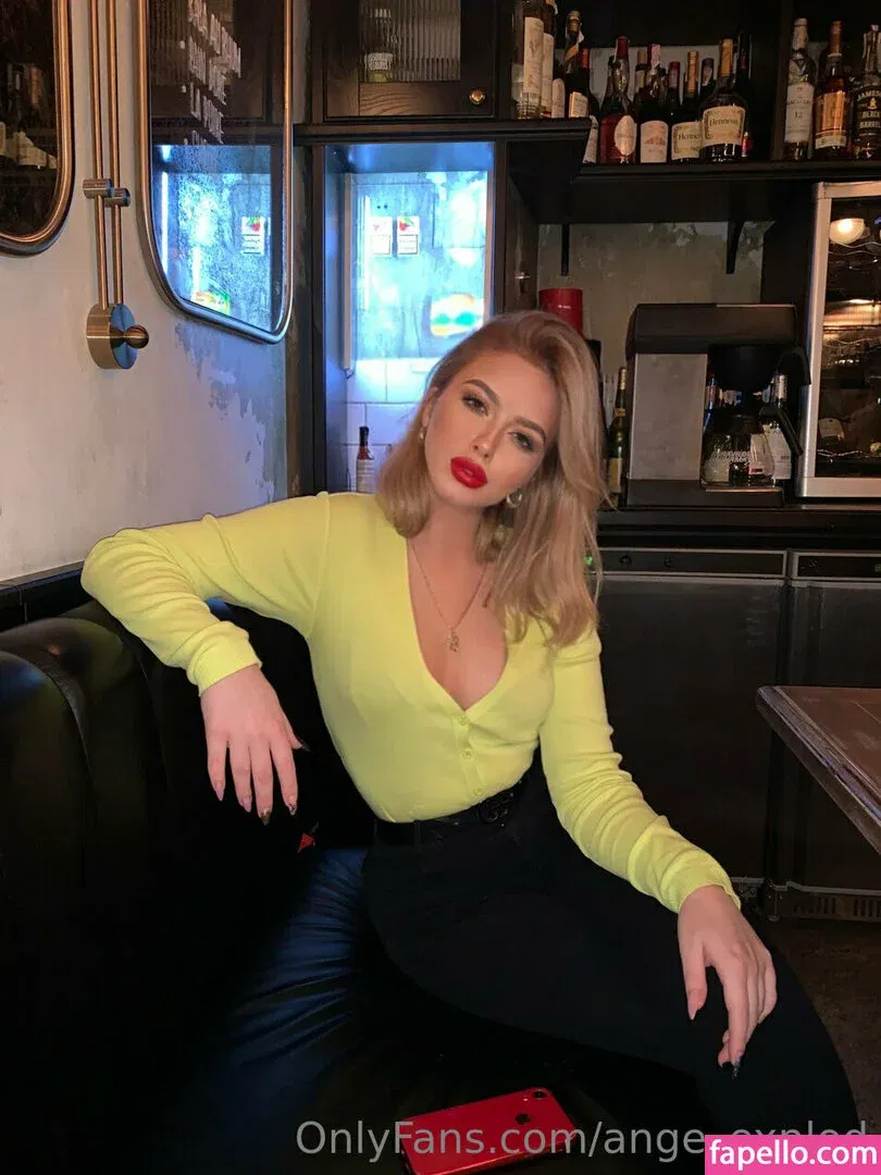 angie_explod Onlyfans Photo Gallery 