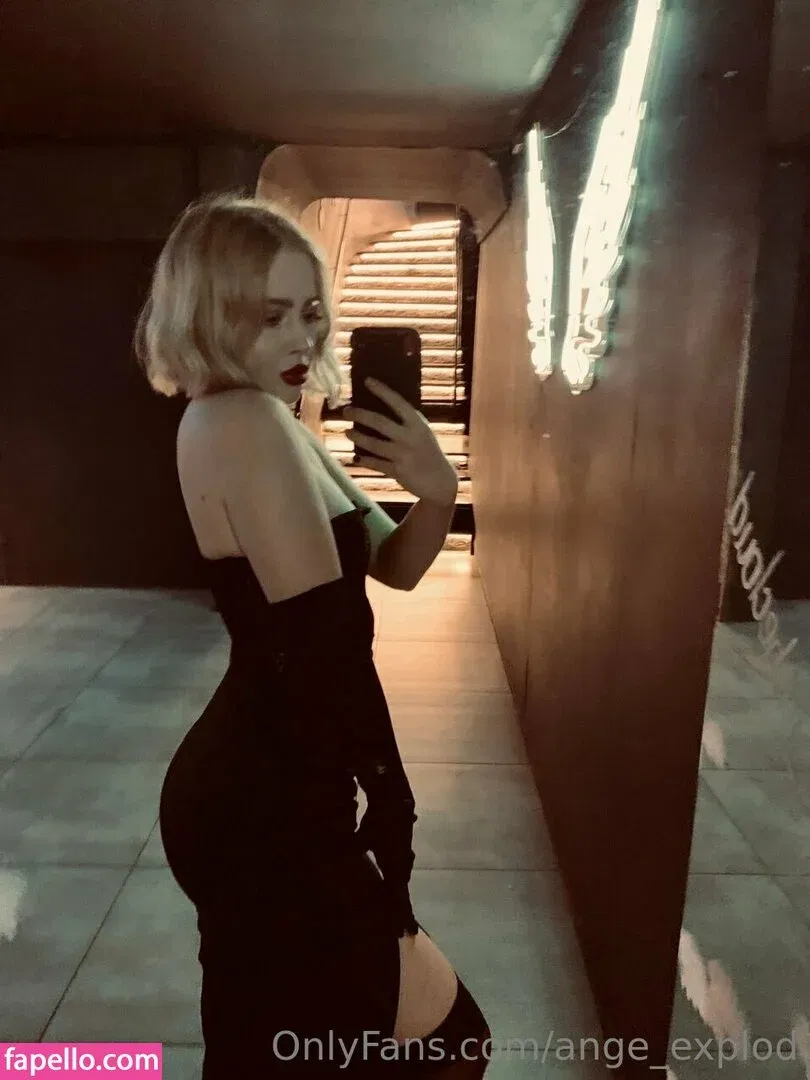 angie_explod Onlyfans Photo Gallery 