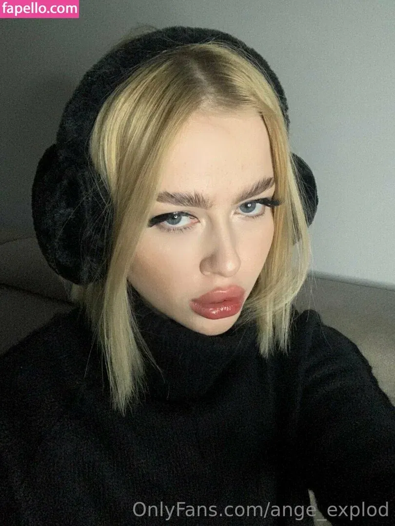 angie_explod Onlyfans Photo Gallery 