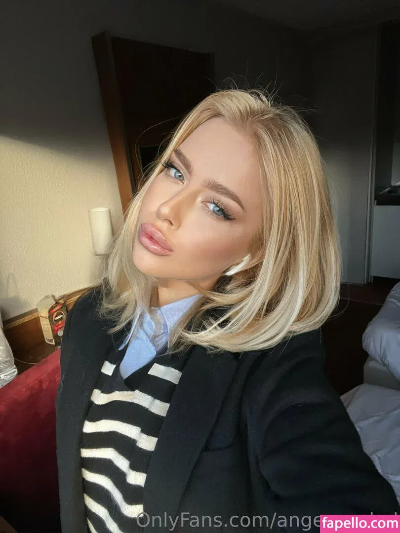 angie_explod Onlyfans Photo Gallery 