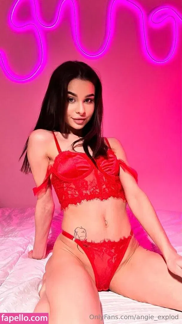 angie_explod Onlyfans Photo Gallery 