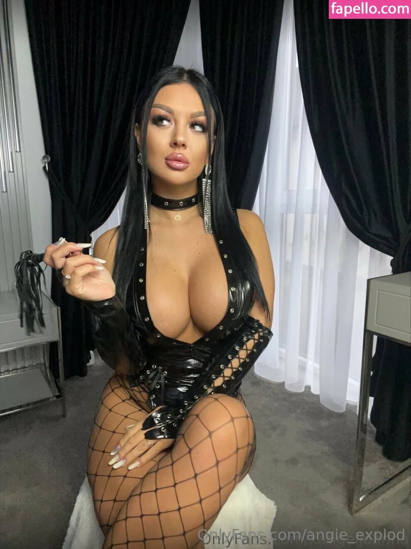 angie_explod Onlyfans Photo Gallery 