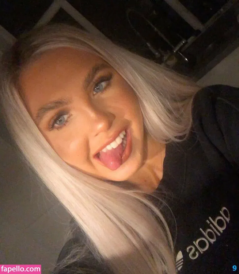 Takaeskcor Onlyfans Photo Gallery 