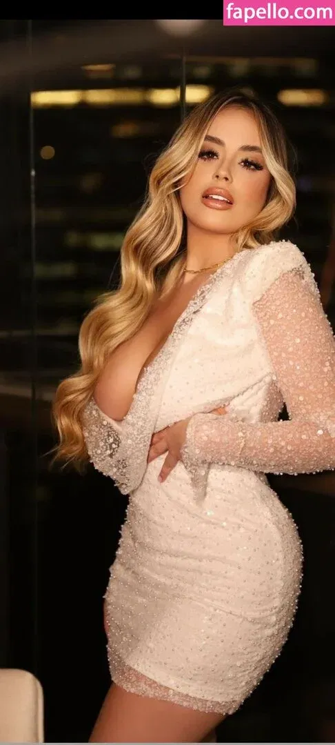 Leticia Vinhoz Onlyfans Photo Gallery 