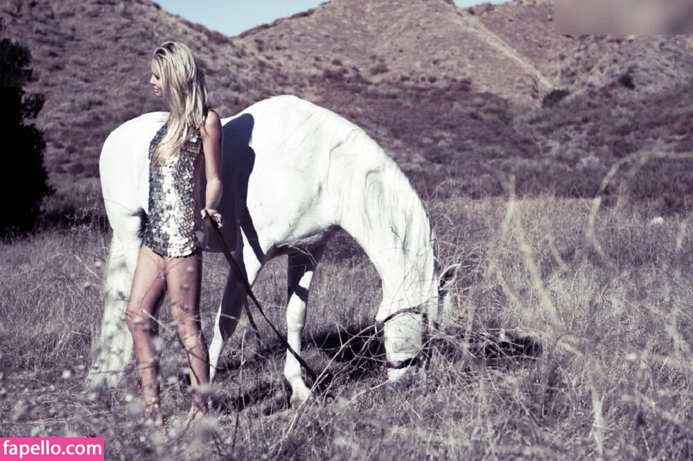 Monica Hansen Onlyfans Photo Gallery 