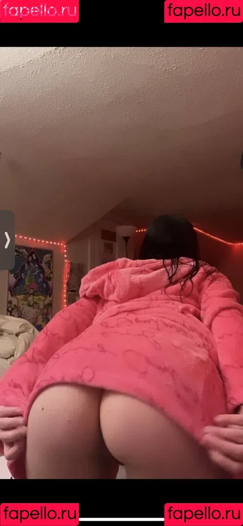 Thegoddessparis Onlyfans Photo Gallery 