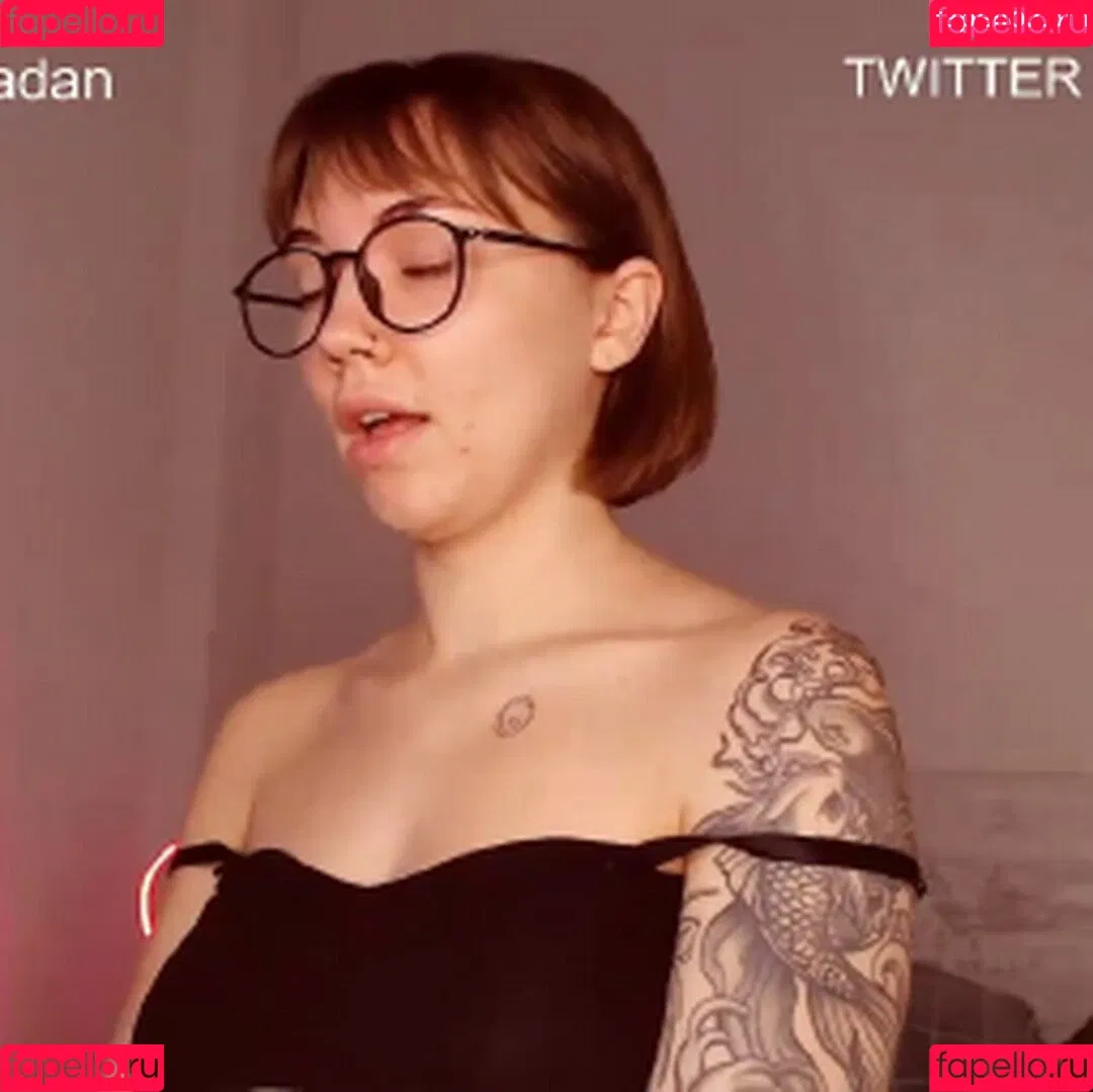 Lerahon Onlyfans Photo Gallery 
