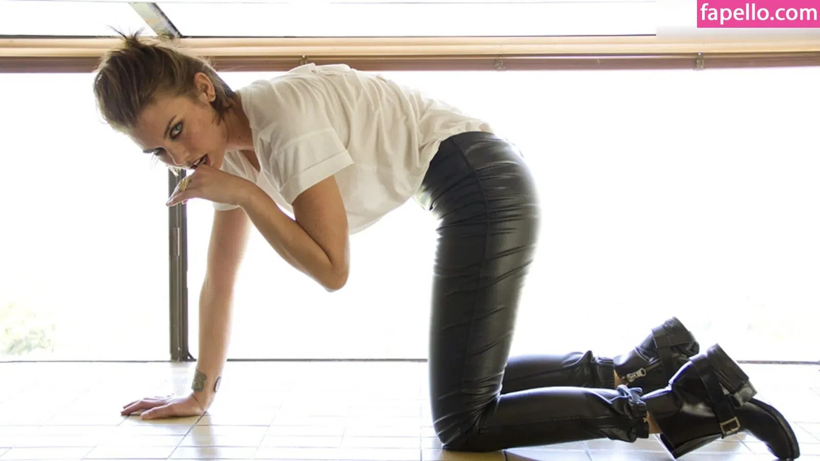 Lerahon Onlyfans Photo Gallery 