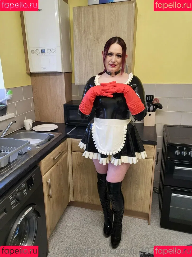 latexnikki12 Onlyfans Photo Gallery 