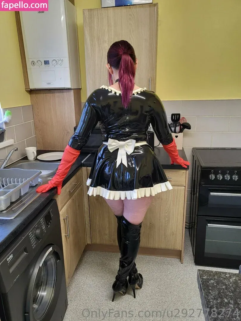 latexnikki12 Onlyfans Photo Gallery 