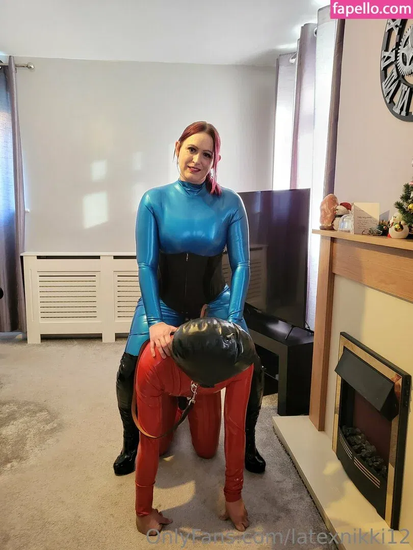 latexnikki12 Onlyfans Photo Gallery 