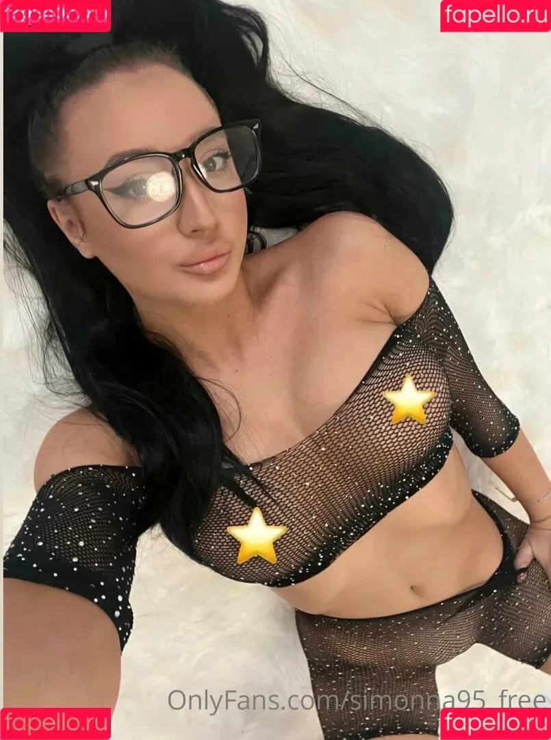 simonna95 Onlyfans Photo Gallery 