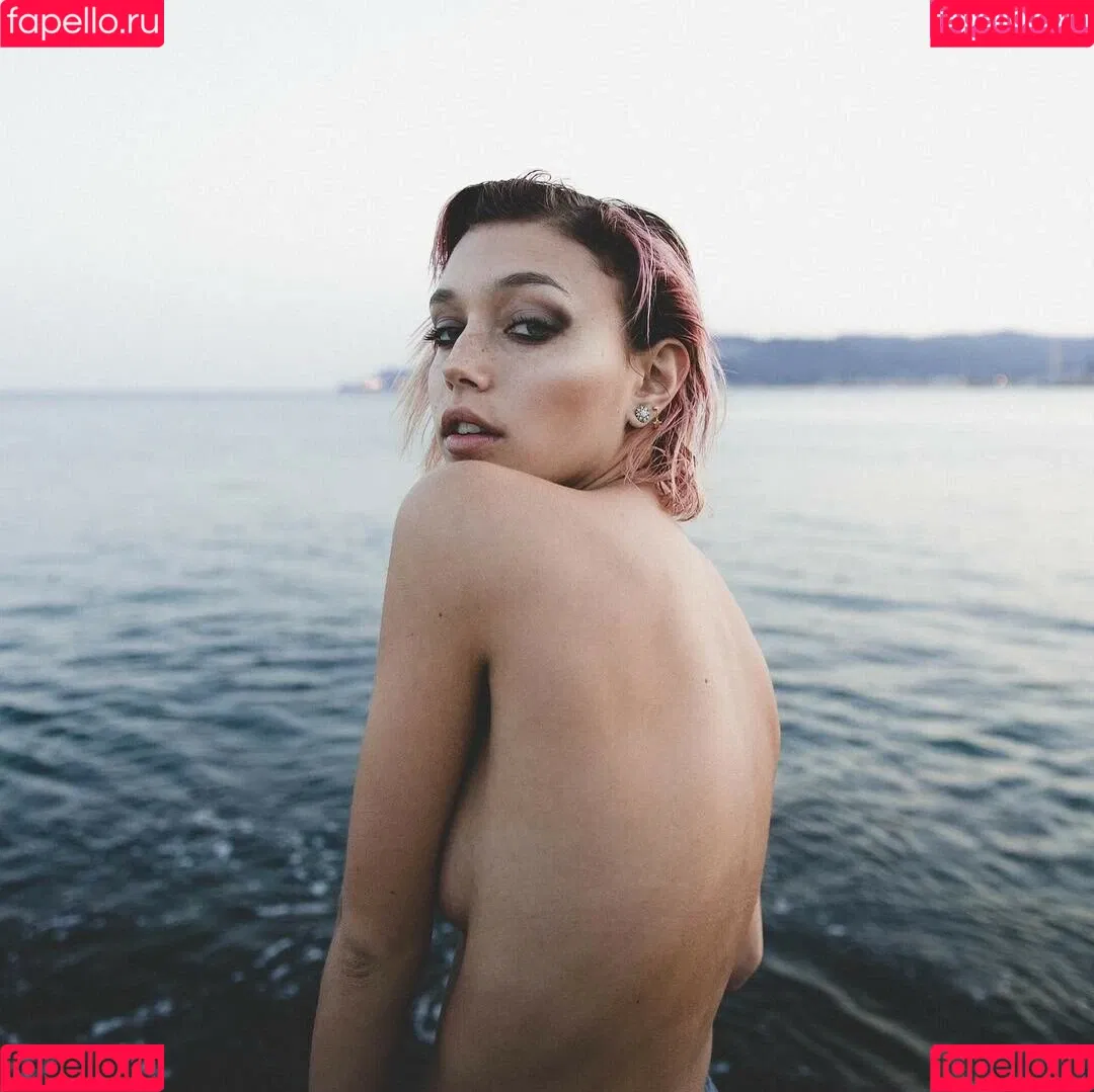 Amanda Campana Onlyfans Photo Gallery 