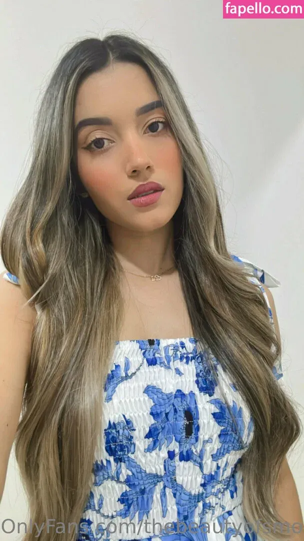 thebeautyofsmoking Onlyfans Photo Gallery 