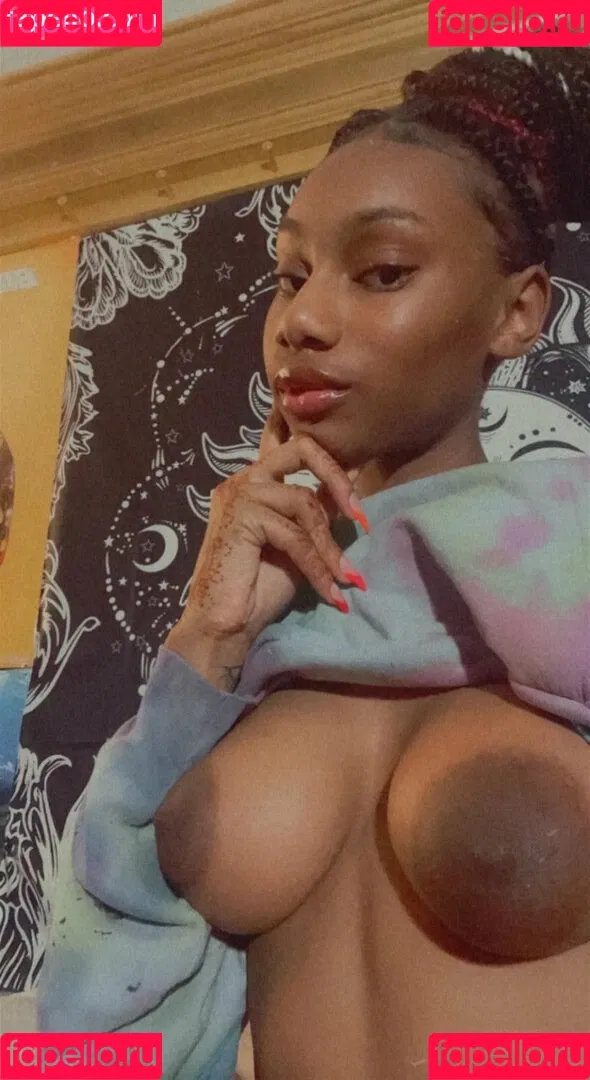 Chibiu_Mochaa Onlyfans Photo Gallery 