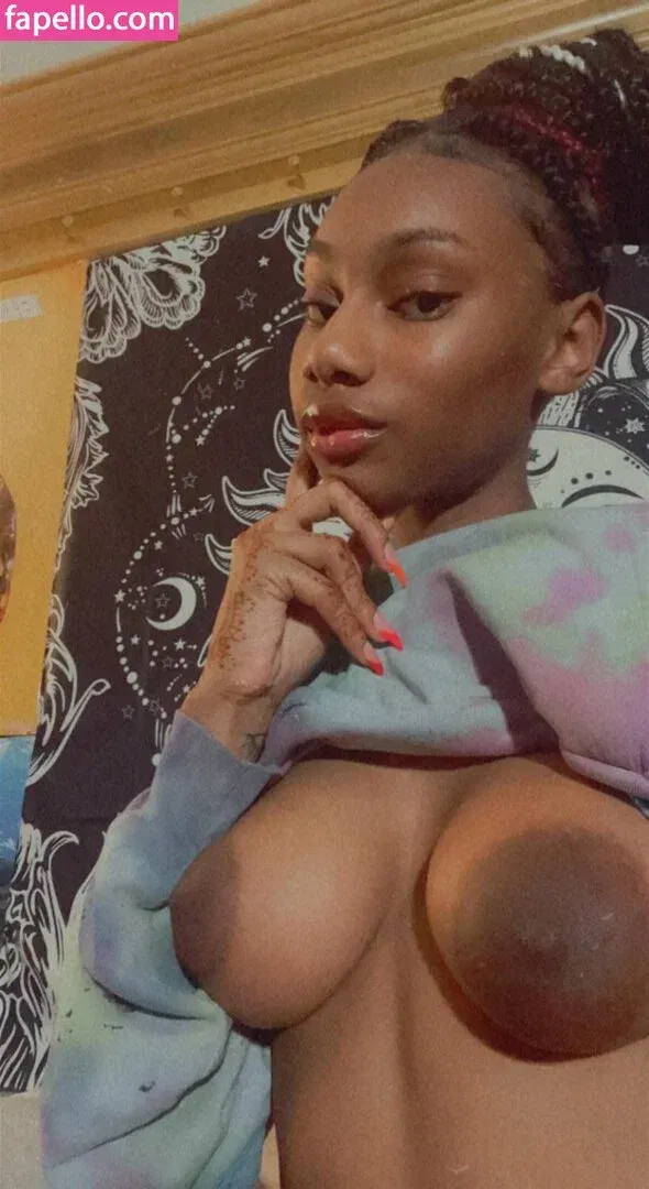 Chibiu_Mochaa Onlyfans Photo Gallery 