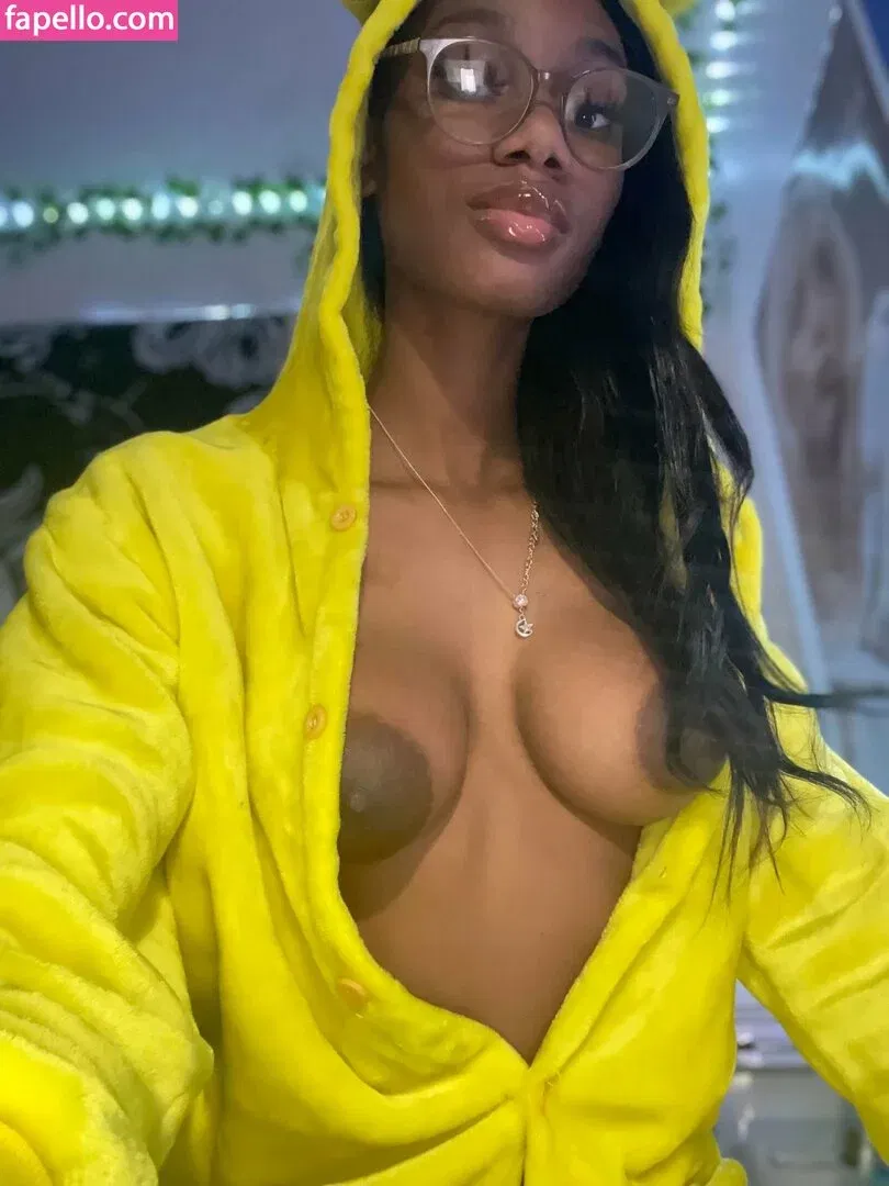 Chibiu_Mochaa Onlyfans Photo Gallery 