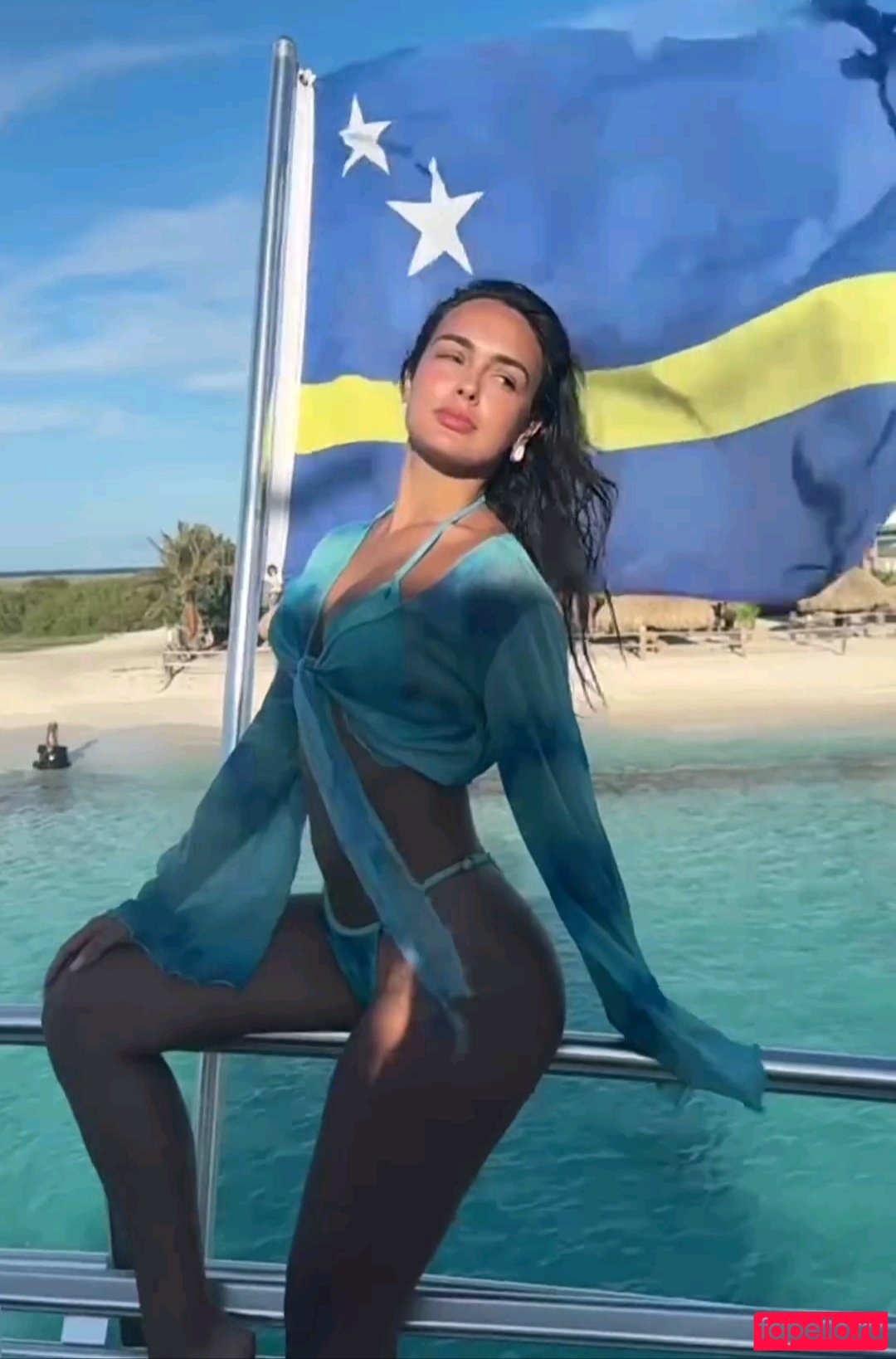 Larissa Santos Onlyfans Photo Gallery 