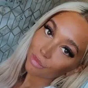 Meesh Elizabeth Onlyfans Photo Gallery 