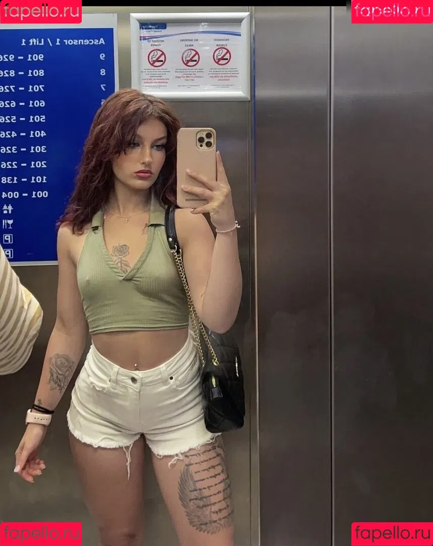 Alicia Sohpie Onlyfans Photo Gallery 