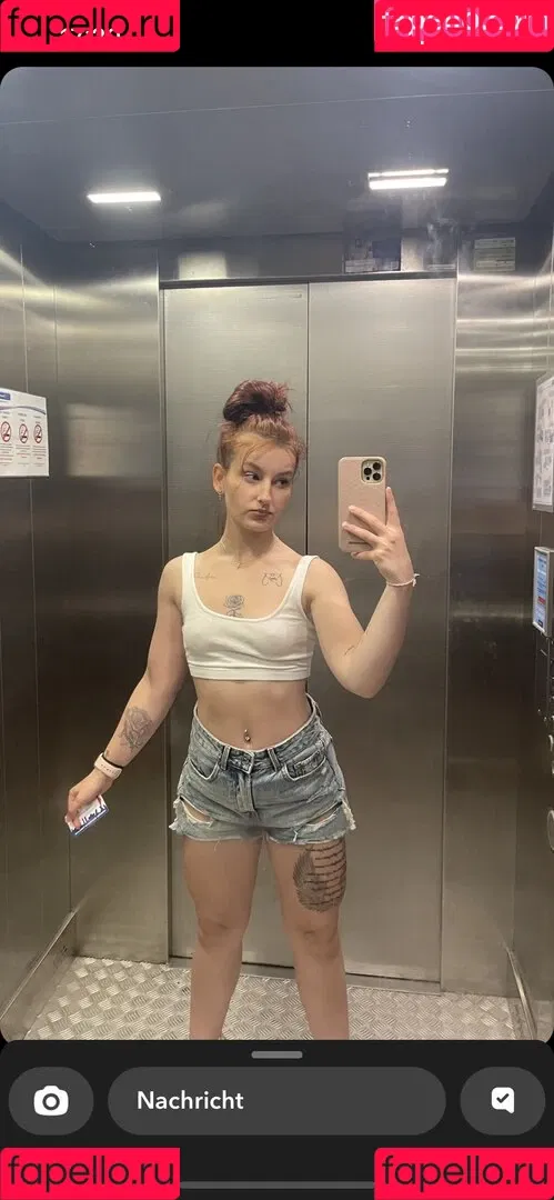 Alicia Sohpie Onlyfans Photo Gallery 