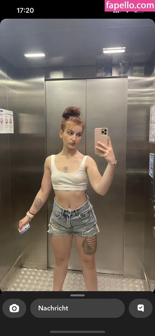 Alicia Sohpie Onlyfans Photo Gallery 