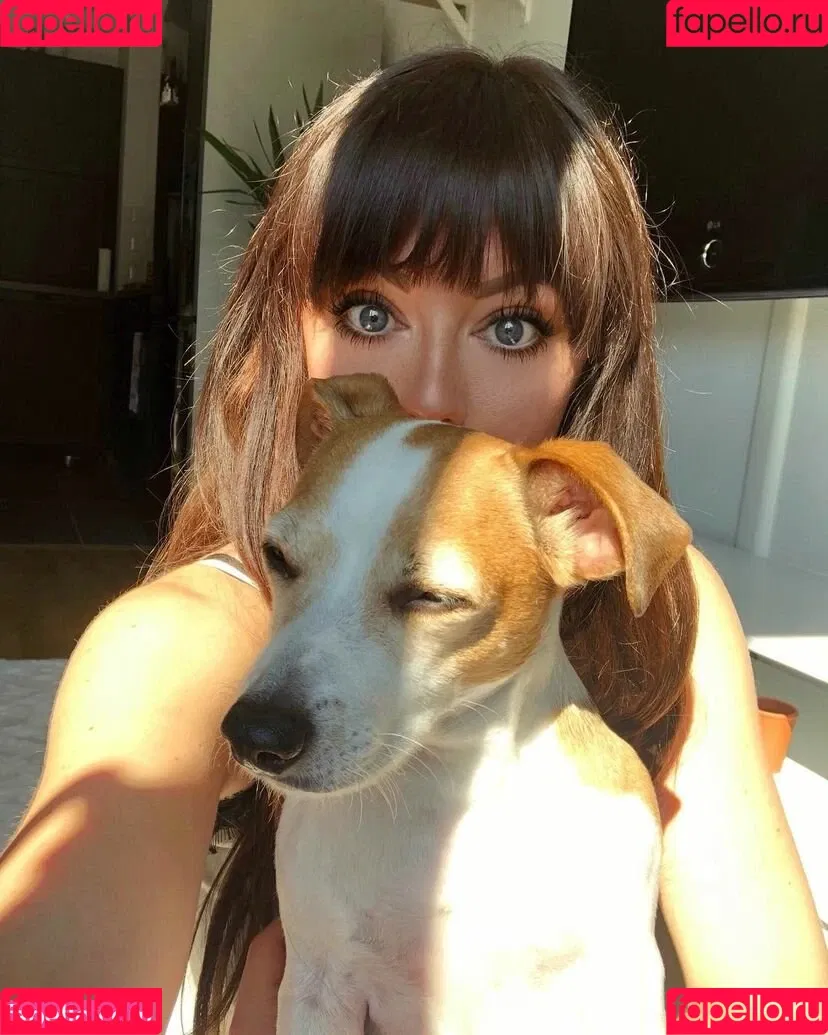 Elodie Delmas Onlyfans Photo Gallery 