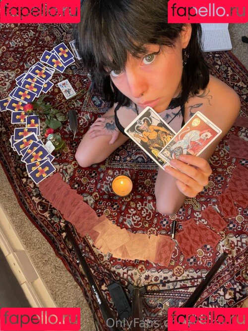 allyalden Onlyfans Photo Gallery 