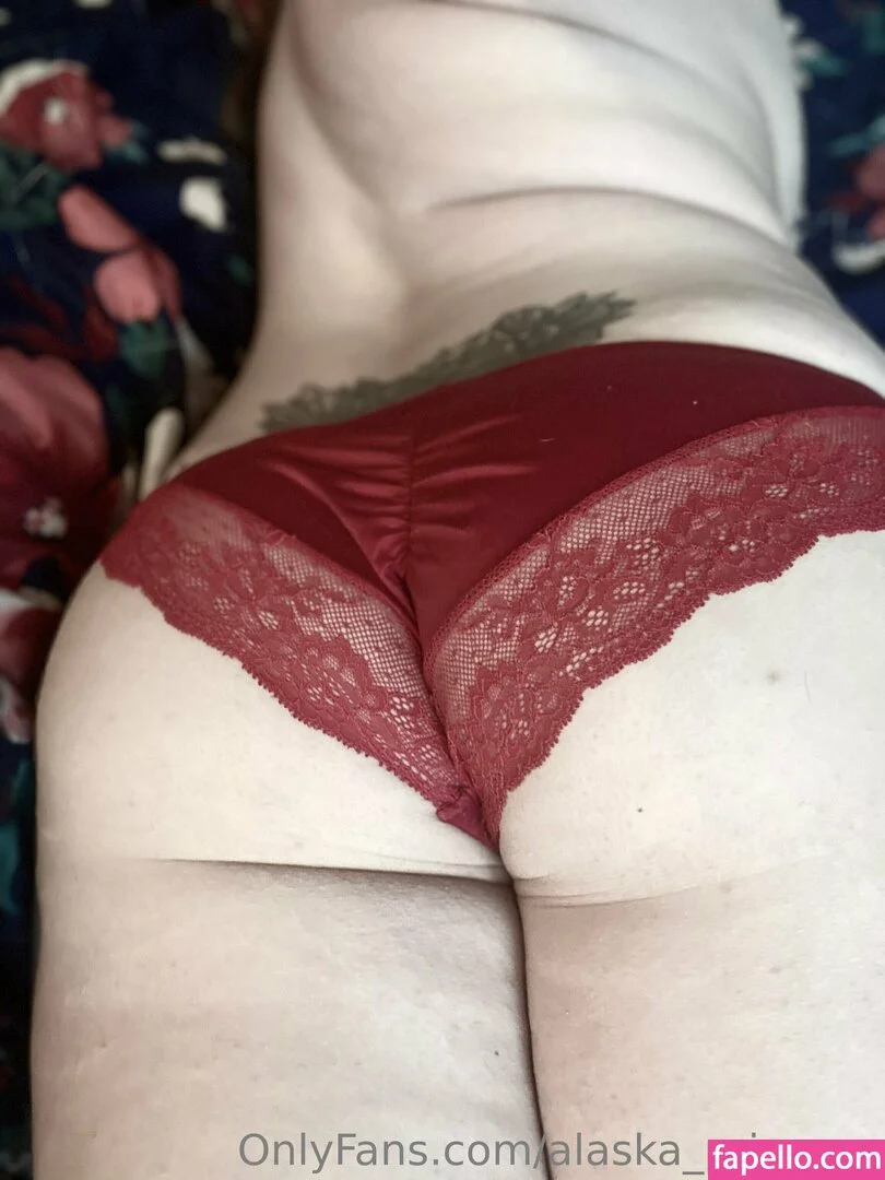Alaska Princess Nude Onlyfans Photo 27