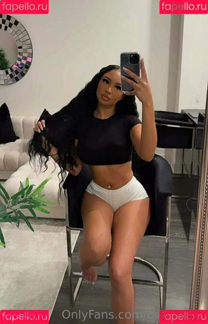 bremaeee Onlyfans Photo Gallery 