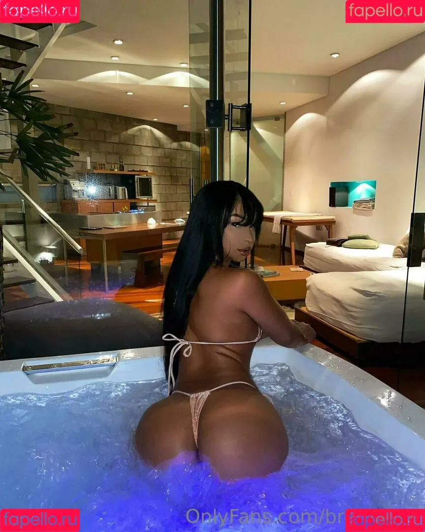 bremaeee Onlyfans Photo Gallery 