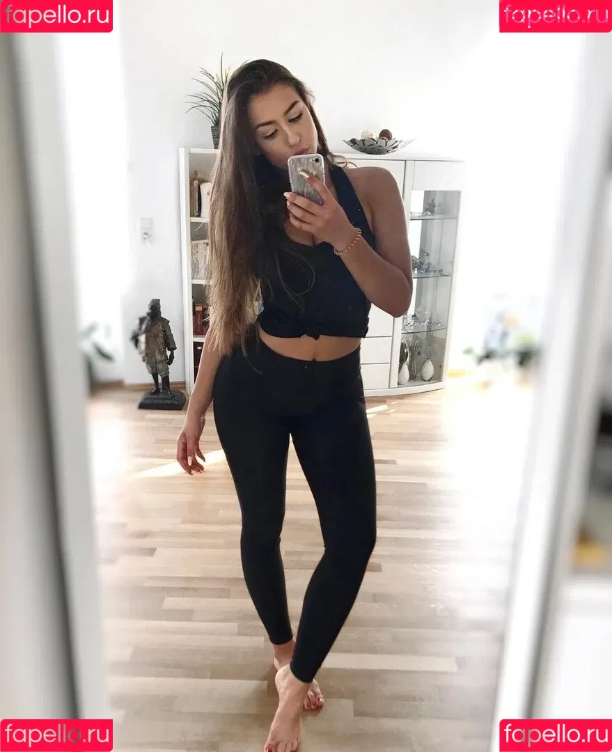 Laurainpictures Onlyfans Photo Gallery 