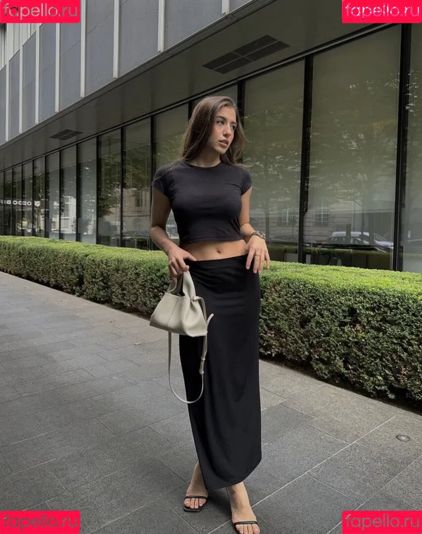 Laurainpictures Onlyfans Photo Gallery 