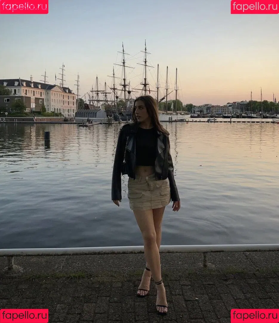 Laurainpictures Onlyfans Photo Gallery 