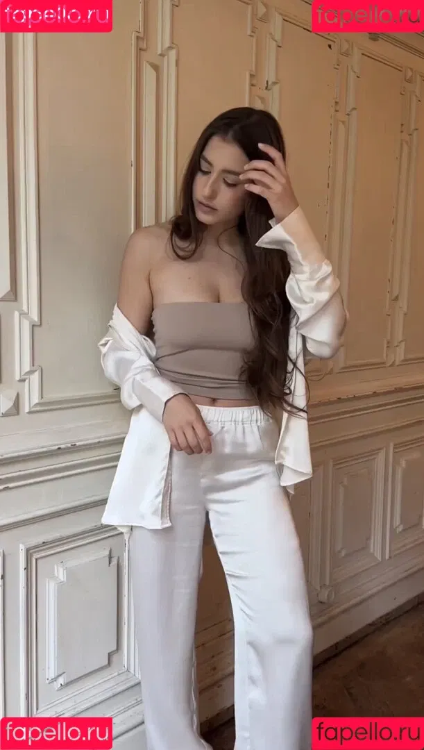 Laurainpictures Onlyfans Photo Gallery 