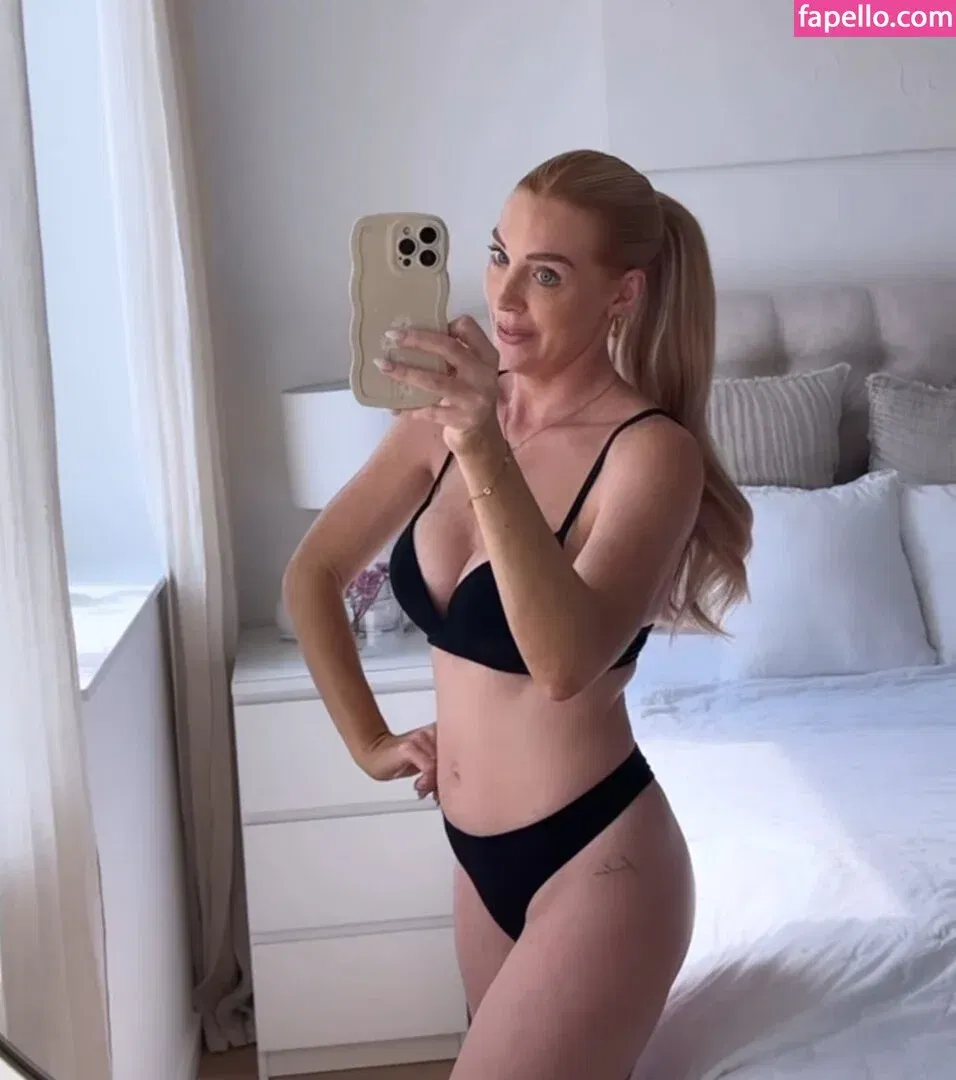 Laura Joelle Onlyfans Photo Gallery 