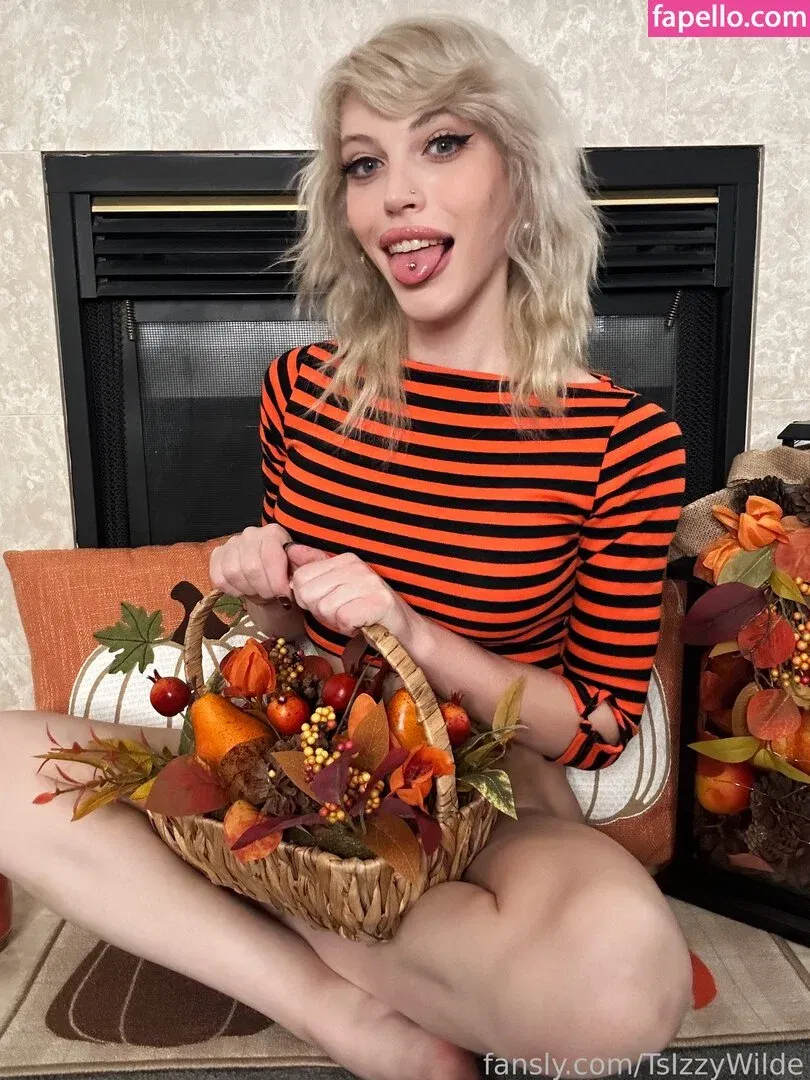 TsIzzyWilde Onlyfans Photo Gallery 