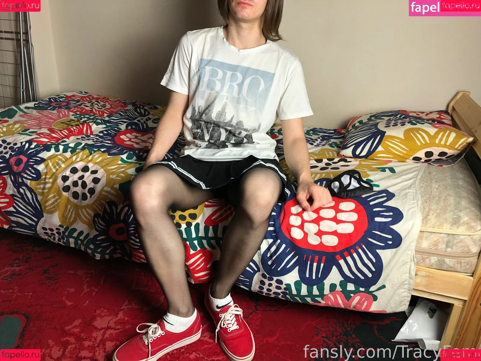 TracyFem Onlyfans Photo Gallery 
