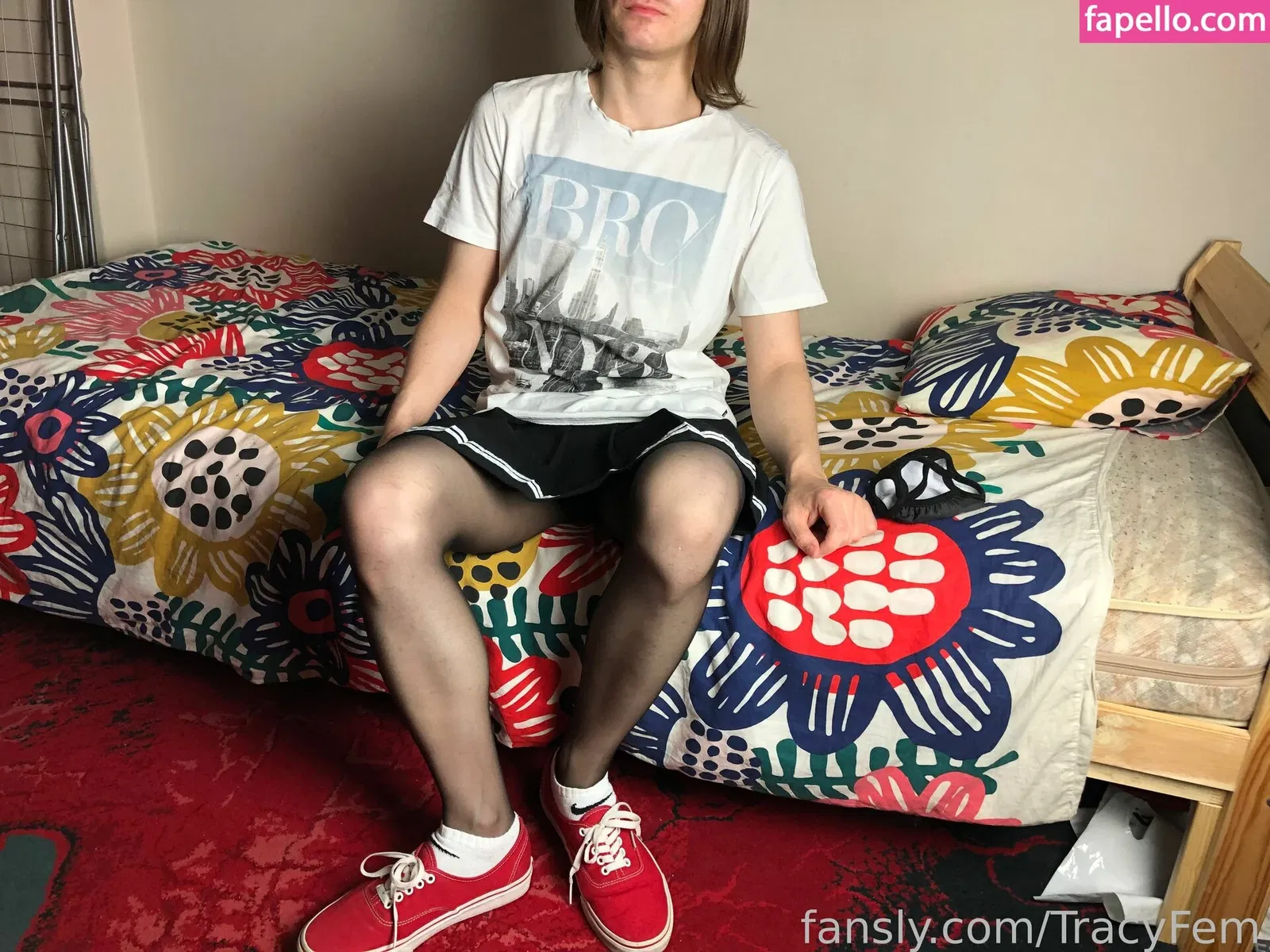 TracyFem Onlyfans Photo Gallery 