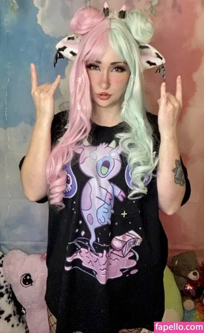 Triflindevore Onlyfans Photo Gallery 