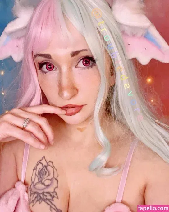 Triflindevore Onlyfans Photo Gallery 