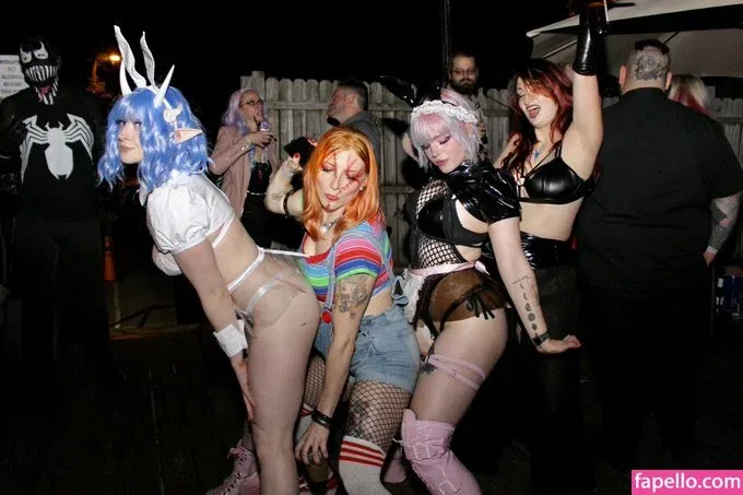 Triflindevore Onlyfans Photo Gallery 