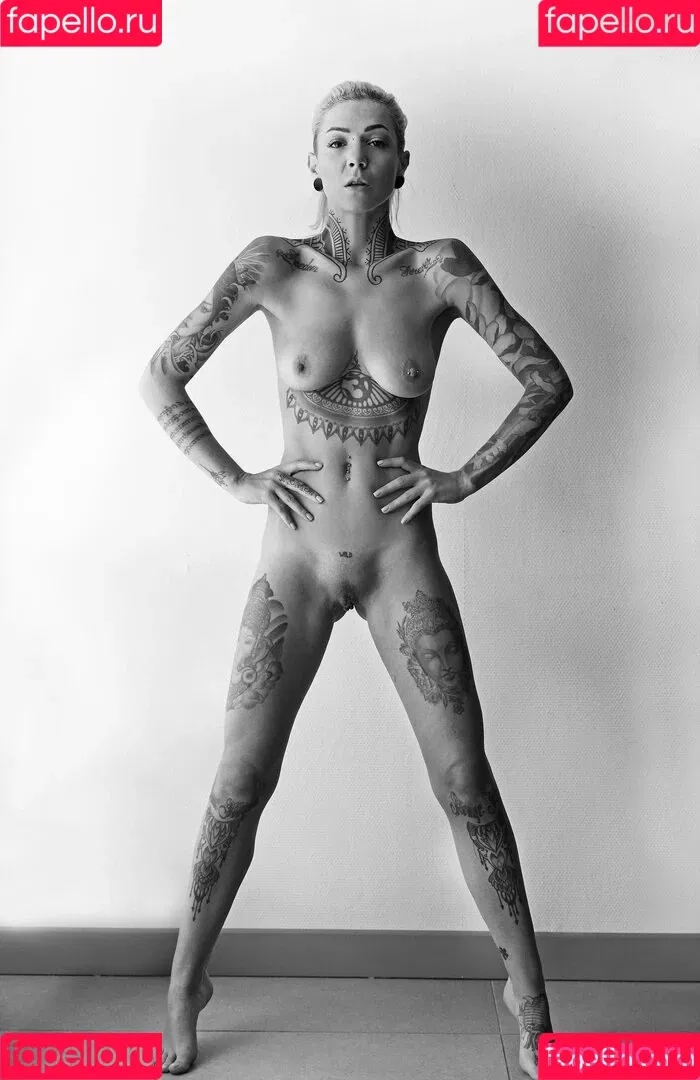 Manon (@Cerizvodka) Onlyfans Photo Gallery 