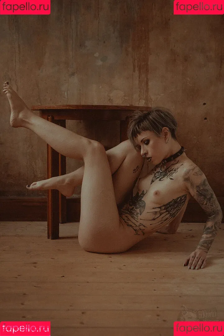 Triz Täss Onlyfans Photo Gallery 